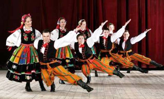 Danze Folcloristiche nel Mondo