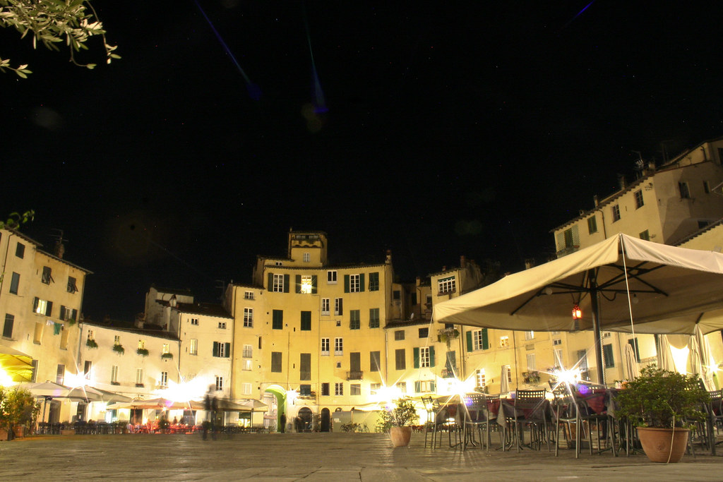 Lucca:simboli e segreti