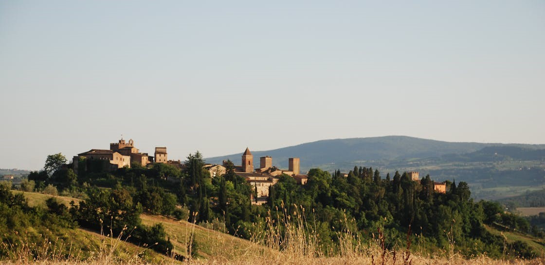 Per le vie del Decameron a Certaldo
