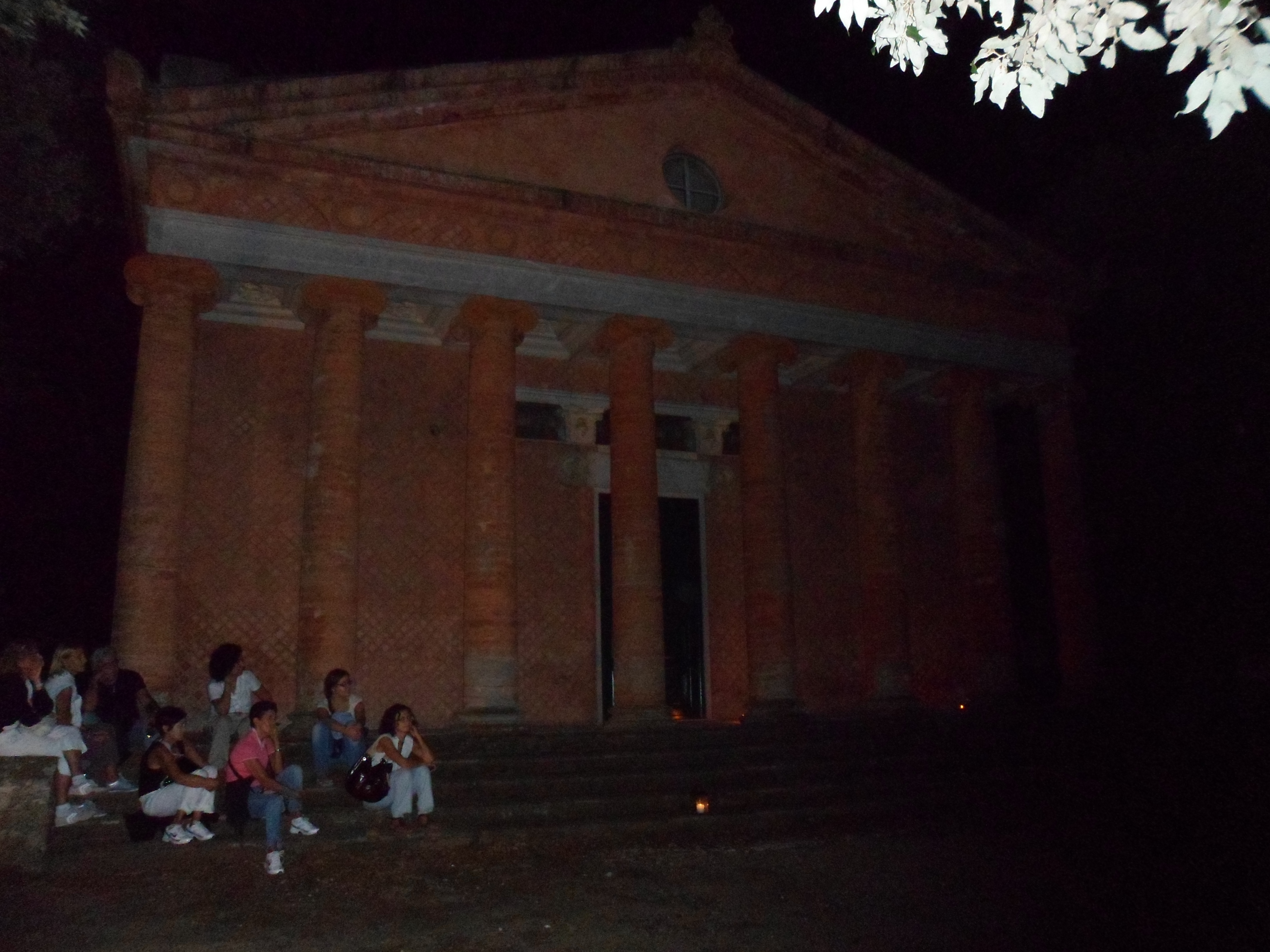 Tra tradizione ed esoterismo: Montefoscoli