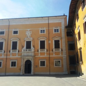 Tra Chiese, Piazze e Palazzi a Pisa