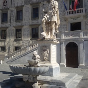 Tra Chiese, Piazze e Palazzi a Pisa