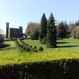 Giardini e abbazie della campagna senese