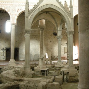 Dal Romanico al Manierismo: S.Piero a Grado e S.Stefano dei Cavalieri