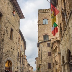 San Gimignano tra storia e grandi affreschi