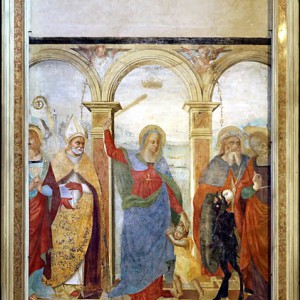 Lucca al chiar di luna: tra amori,delitti e leggende.