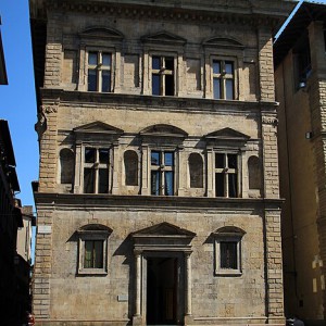 FIRENZE 1216: GUELFI VS GHIBELLINI