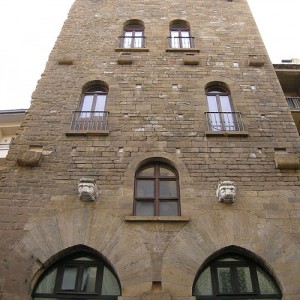 Palazzo Davanzati e le Case Torri a Firenze