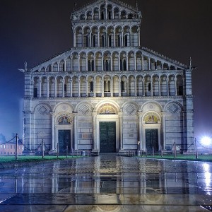 Simbologia in Piazza dei Miracoli (in notturna!)