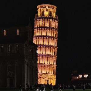 Simbologia in Piazza dei Miracoli (in notturna!)