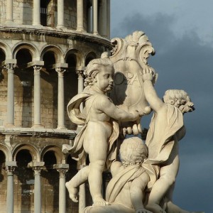 Simbologia in Piazza dei Miracoli (in notturna!)